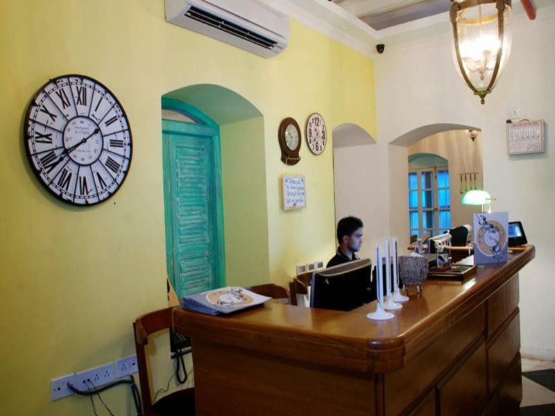 The Corner Courtyard Hotel Calcutta Buitenkant foto