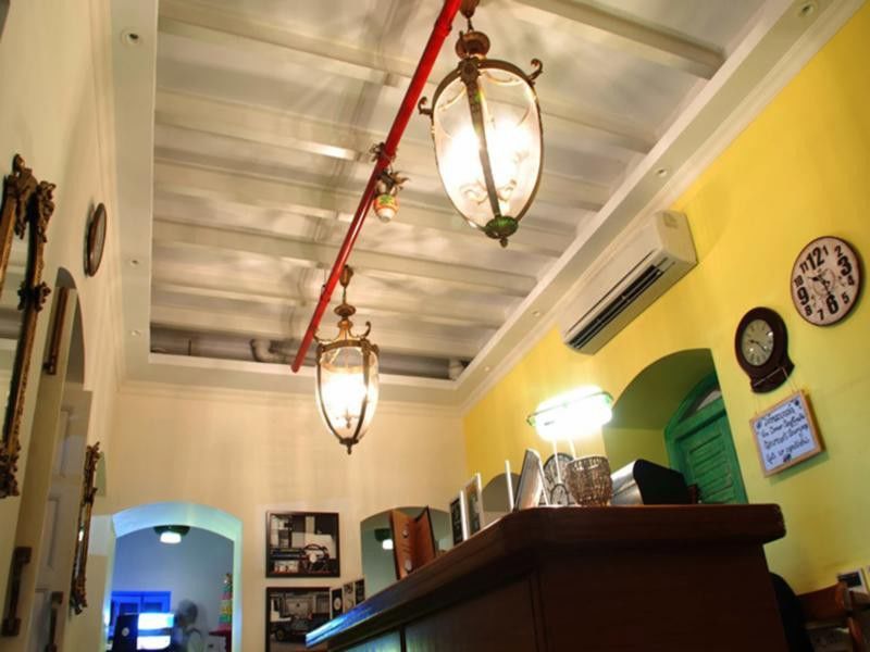 The Corner Courtyard Hotel Calcutta Buitenkant foto